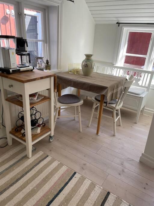 Historisk Charm I Hjaertat Av Gamla Stan Kalmar Villa Luaran gambar